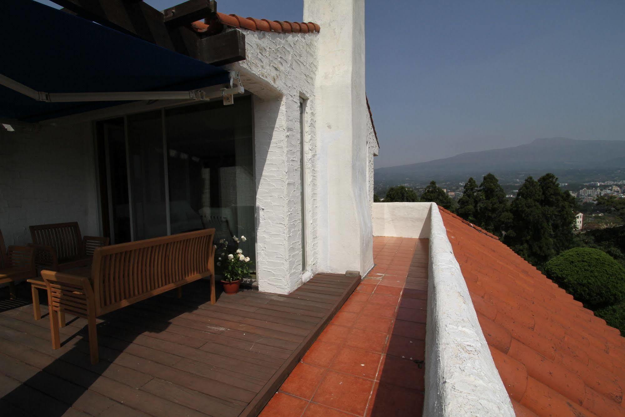 Palm Tree Villa Seogwipo Exterior photo